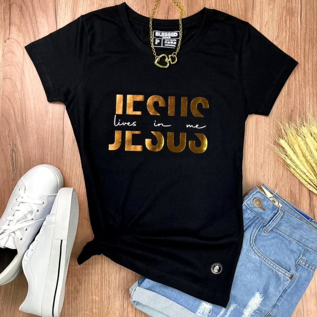 Camiseta Feminina preta Jesus